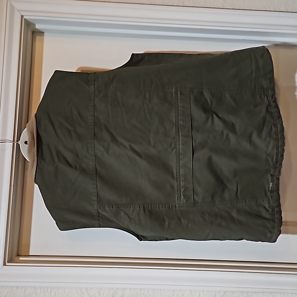 Redhead XL green Adventure Vest - Picture 2 of 3